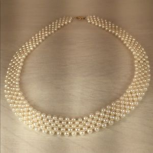 *Cultured Pearl Choker With 14K Clasp, EUC
